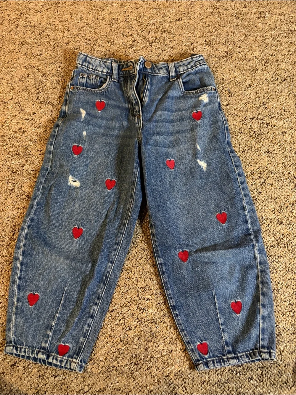 Barrel Jeans Distressed with Red Heart embroidery